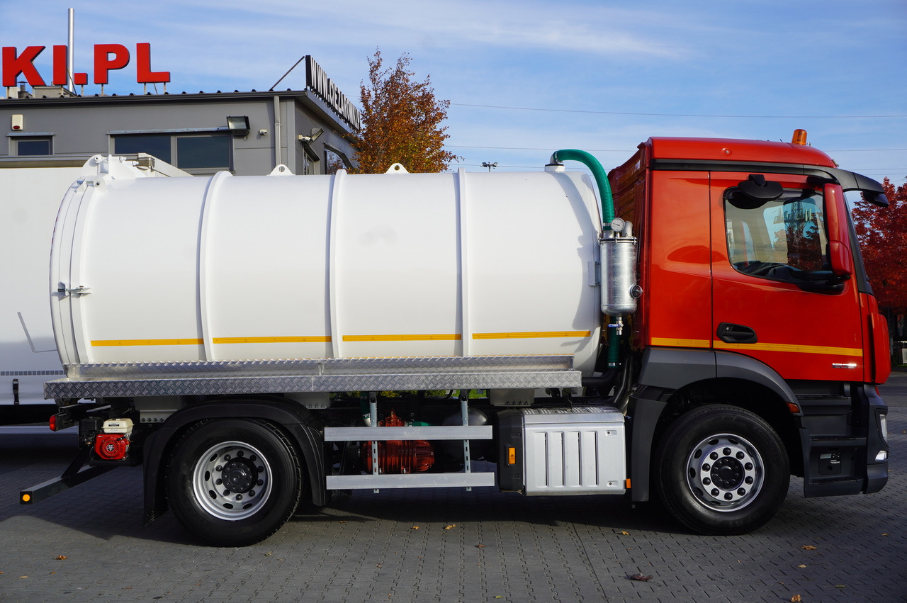 MERCEDES-BENZ Actros 1833 / 260 tho. km / NEW septic tank 11000 l - Вантажівка цистерна: фото 2 MERCEDES-BENZ Actros 1833 / 260 tho. km / NEW septic tank 11000 l - Вантажівка цистерна: фото 2