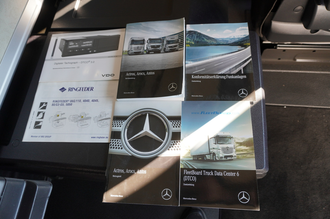 MERCEDES-BENZ Actros 1840 E6 4×2 / NEW Tow Truck platform 9.25 m / Lounge cabin в лізинг MERCEDES-BENZ Actros 1840 E6 4×2 / NEW Tow Truck platform 9.25 m / Lounge cabin: фото 30