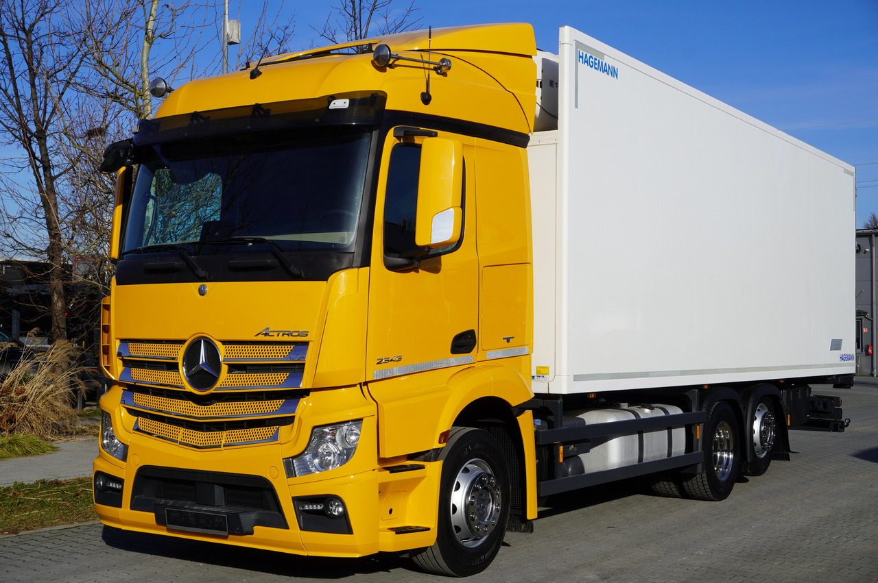 MERCEDES-BENZ Actros 2543 E6 6×2 / Refrigerated truck / ATP/FRC / 20 pallets / 260000 km!!! - Рефрижератор вантажівка: фото 3 MERCEDES-BENZ Actros 2543 E6 6×2 / Refrigerated truck / ATP/FRC / 20 pallets / 260000 km!!! - Рефрижератор вантажівка: фото 3