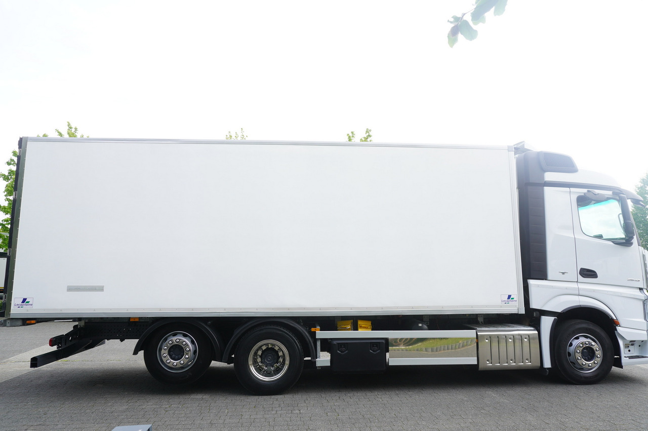 MERCEDES-BENZ Actros 2543 / Lecapitaine Refrigerator Multitemperature / Carrier Supra 950 MT - Рефрижератор вантажівка: фото 5 MERCEDES-BENZ Actros 2543 / Lecapitaine Refrigerator Multitemperature / Carrier Supra 950 MT - Рефрижератор вантажівка: фото 5