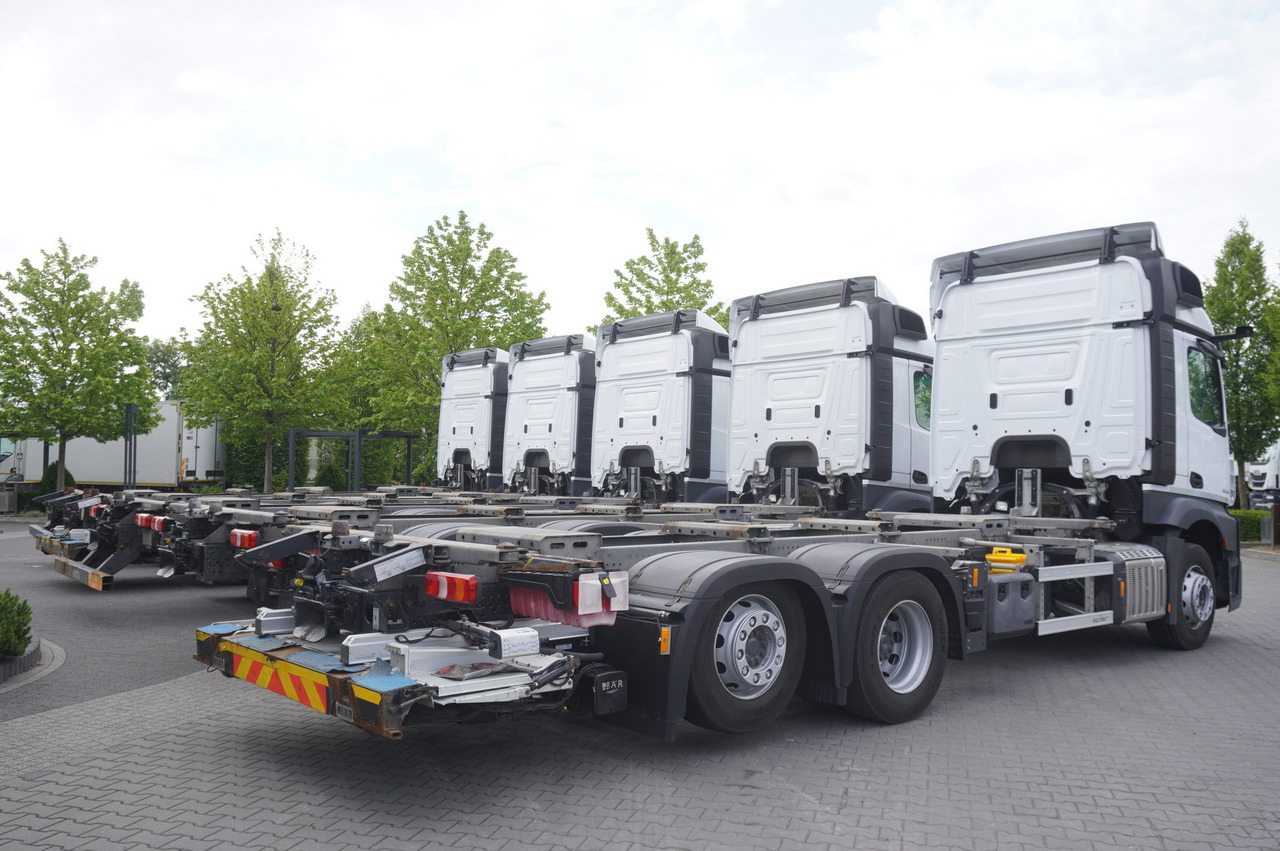 MERCEDES-BENZ Actros 2545 6×2 MP5 / ADR AT / 12 units - Контейнеровоз/ Змінний кузов вантажівка: фото 4 MERCEDES-BENZ Actros 2545 6×2 MP5 / ADR AT / 12 units - Контейнеровоз/ Змінний кузов вантажівка: фото 4