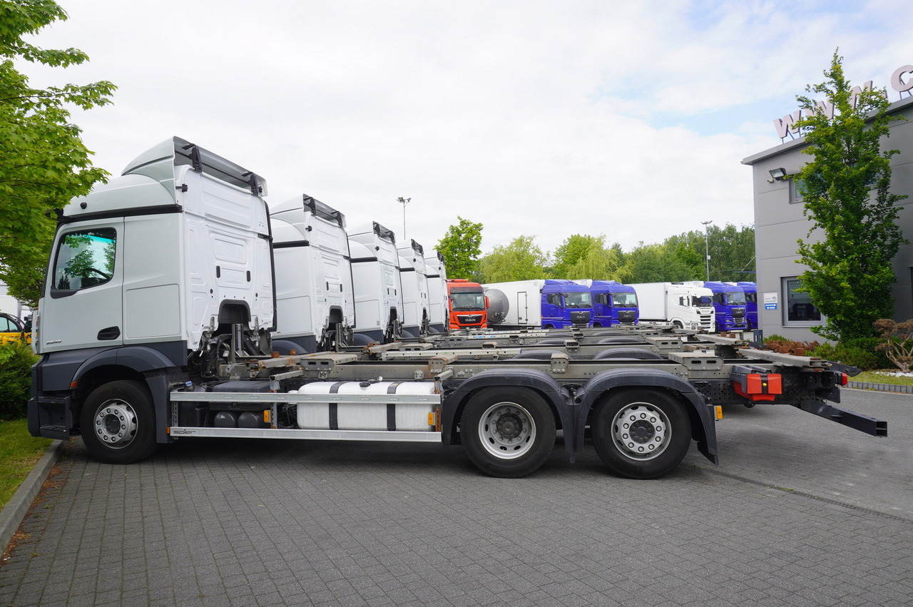 MERCEDES-BENZ Actros 2545 6×2 MP5 / ADR AT / 12 units - Контейнеровоз/ Змінний кузов вантажівка: фото 5 MERCEDES-BENZ Actros 2545 6×2 MP5 / ADR AT / 12 units - Контейнеровоз/ Змінний кузов вантажівка: фото 5