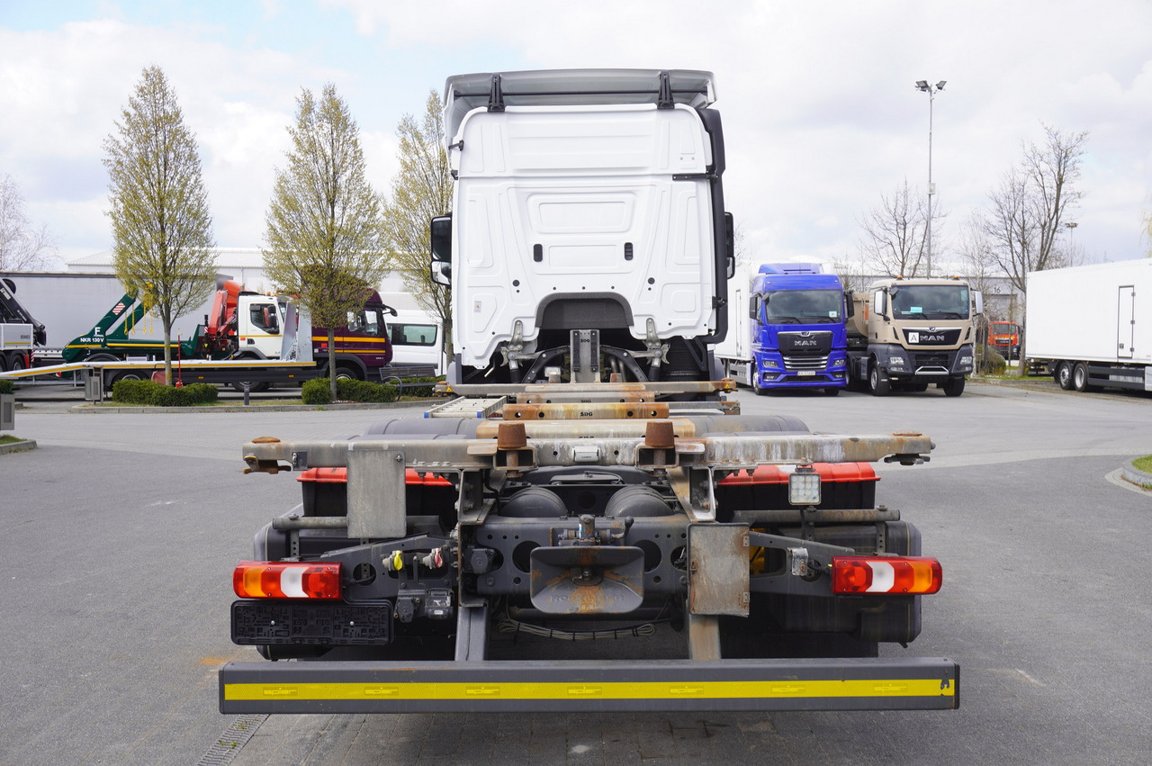 MERCEDES-BENZ Actros 2545 6×2 MP5 / ADR / several units - Контейнеровоз/ Змінний кузов вантажівка: фото 4 MERCEDES-BENZ Actros 2545 6×2 MP5 / ADR / several units - Контейнеровоз/ Змінний кузов вантажівка: фото 4