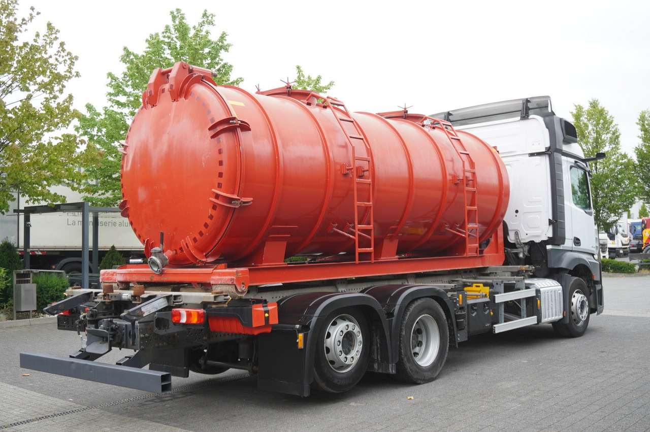 MERCEDES-BENZ Actros 2545 6 × 2 MP5 / NEW septic barrel 13000 L - Вантажівка цистерна: фото 4 MERCEDES-BENZ Actros 2545 6 × 2 MP5 / NEW septic barrel 13000 L - Вантажівка цистерна: фото 4