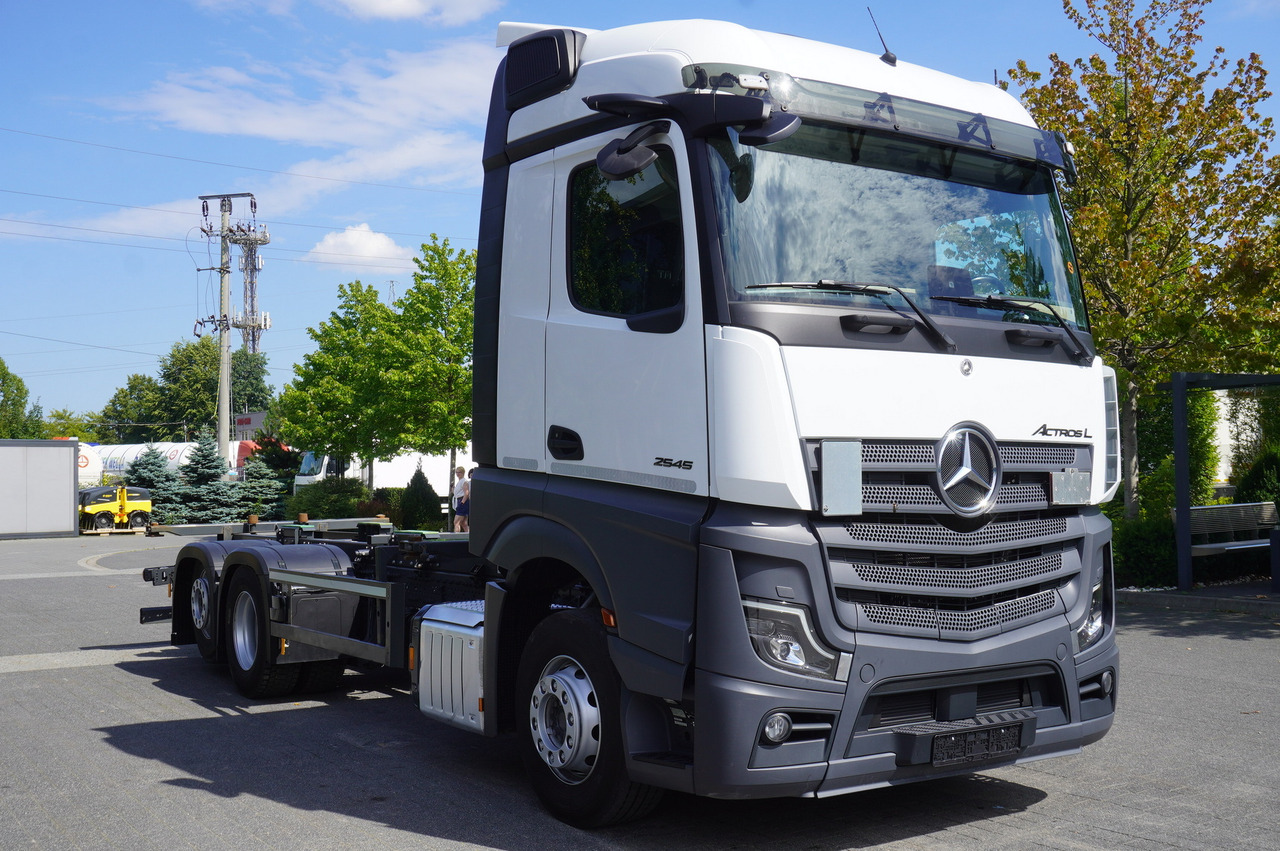 MERCEDES-BENZ Actros L 2545 MP5 / BDF / 2022 / 290 tho. km - Контейнеровоз/ Змінний кузов вантажівка: фото 4 MERCEDES-BENZ Actros L 2545 MP5 / BDF / 2022 / 290 tho. km - Контейнеровоз/ Змінний кузов вантажівка: фото 4