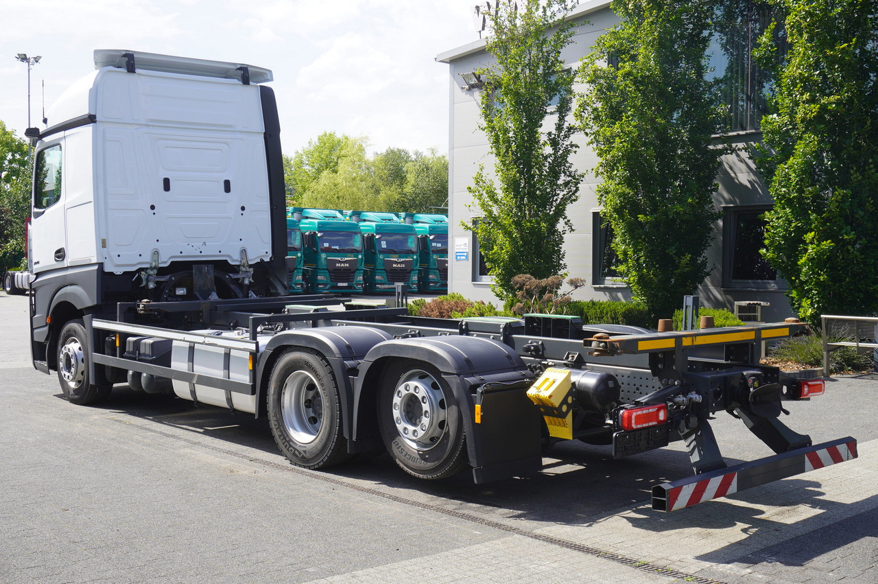 MERCEDES-BENZ Actros L 2545 MP5 / BDF / 2022 / 290 tho. km - Контейнеровоз/ Змінний кузов вантажівка: фото 2 MERCEDES-BENZ Actros L 2545 MP5 / BDF / 2022 / 290 tho. km - Контейнеровоз/ Змінний кузов вантажівка: фото 2