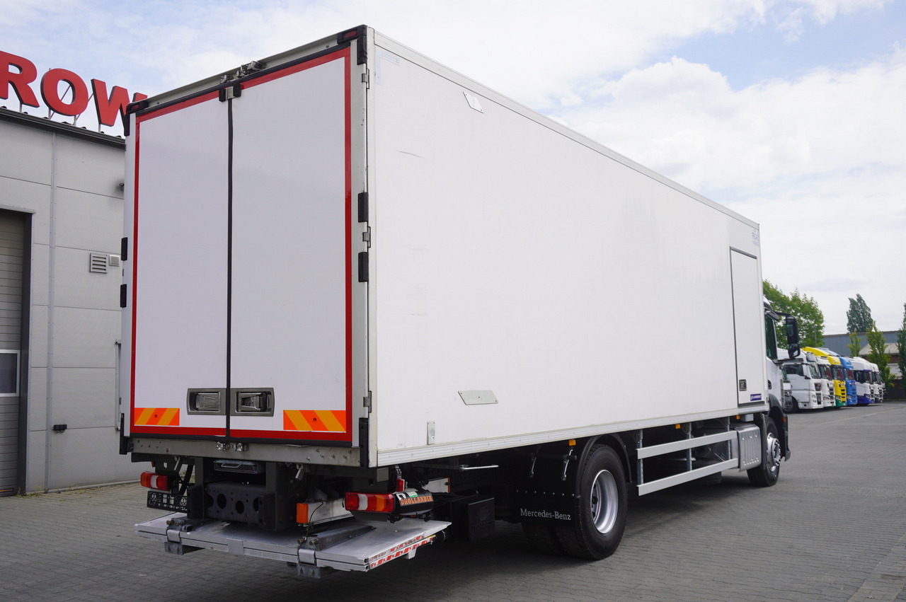 MERCEDES-BENZ Antos 1830 / Lamberet refrigerator superstructure 22 EPAL / Dhollandia lift 2000 kg - Рефрижератор вантажівка: фото 4 MERCEDES-BENZ Antos 1830 / Lamberet refrigerator superstructure 22 EPAL / Dhollandia lift 2000 kg - Рефрижератор вантажівка: фото 4