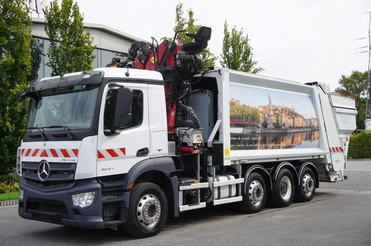 MERCEDES-BENZ Antos 3240 8x2 / Tajfun 5T crane / Farid Industries garbage truck/ 3 steered axles - Сміттєвози: фото 3 MERCEDES-BENZ Antos 3240 8x2 / Tajfun 5T crane / Farid Industries garbage truck/ 3 steered axles - Сміттєвози: фото 3