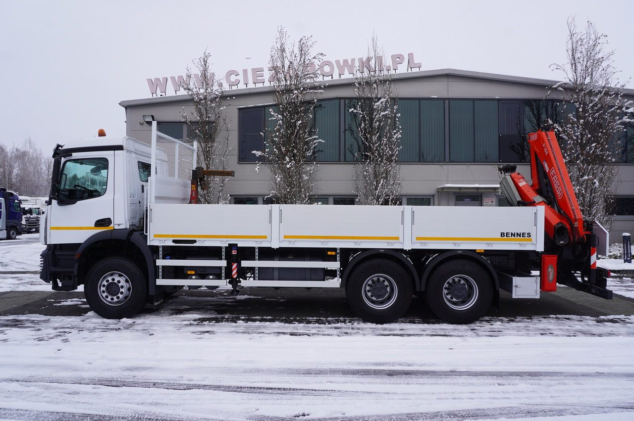 MERCEDES-BENZ Arocs 2633 flatbed truck / Crane FASSI F155A.0.23 / REMOTE CONTROL / 230,000 km - Бортова вантажівка/ Платформа, Вантажівка з маніпулятором: фото 2 MERCEDES-BENZ Arocs 2633 flatbed truck / Crane FASSI F155A.0.23 / REMOTE CONTROL / 230,000 km - Бортова вантажівка/ Платформа, Вантажівка з маніпулятором: фото 2