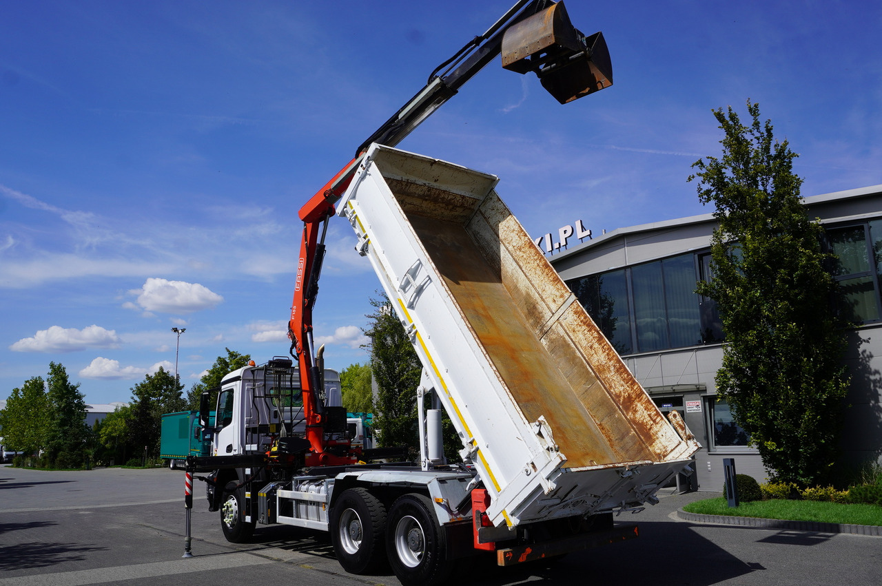 MERCEDES-BENZ Arocs 2636 / 6x4 / HDS Fassi / 3-Way Tipper / Bortmatic - Вантажівка з маніпулятором: фото 5 MERCEDES-BENZ Arocs 2636 / 6x4 / HDS Fassi / 3-Way Tipper / Bortmatic - Вантажівка з маніпулятором: фото 5