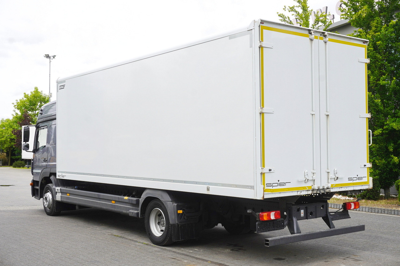 MERCEDES-BENZ Atego 1223 / 18 EPAL box / 2021 / sleeping cab - Вантажівка з закритим кузовом: фото 4 MERCEDES-BENZ Atego 1223 / 18 EPAL box / 2021 / sleeping cab - Вантажівка з закритим кузовом: фото 4
