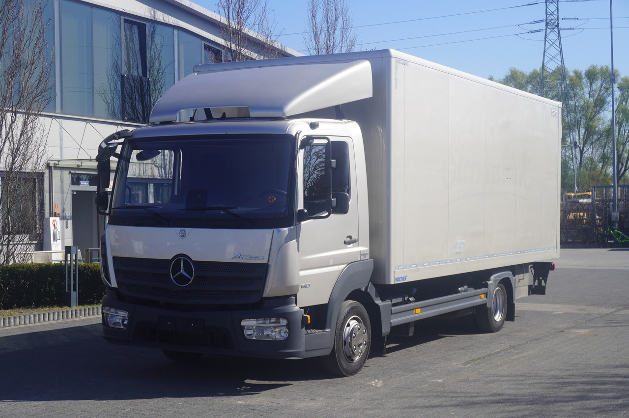 MERCEDES-BENZ Atego 818 / Box superstructure / DAUTEL tailgate 1.5 T - Вантажівка з закритим кузовом: фото 1 MERCEDES-BENZ Atego 818 / Box superstructure / DAUTEL tailgate 1.5 T - Вантажівка з закритим кузовом: фото 1