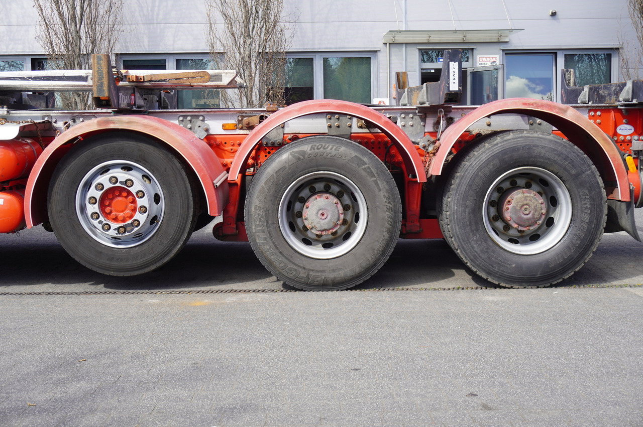 Лісовоз Для транспортування ліси Mercedes-Benz Arocs 3563 8 × 4 / 630 HP / steered axle / Logging superstructure: фото 14