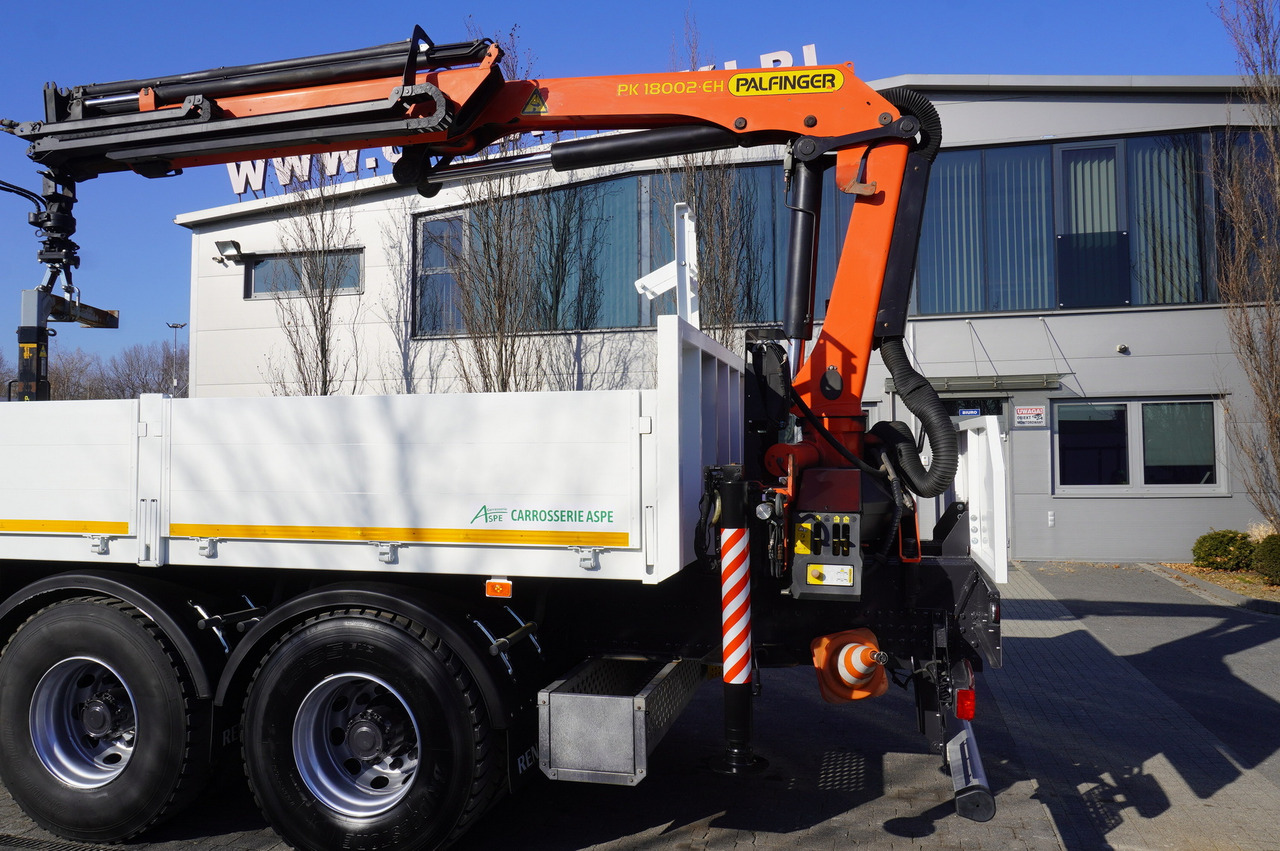 RENAULT C380 / 6x4 / HDS Palfinger PK 18002-EH 6000 kg - Бортова вантажівка/ Платформа, Вантажівка з маніпулятором: фото 5 RENAULT C380 / 6x4 / HDS Palfinger PK 18002-EH 6000 kg - Бортова вантажівка/ Платформа, Вантажівка з маніпулятором: фото 5