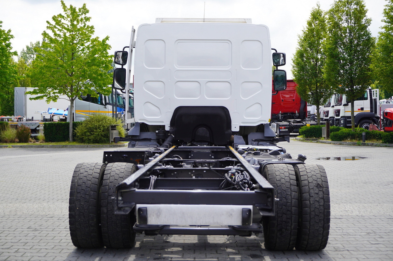 RENAULT D12 / Chassis 5.6 m / Differential lock / 160 tho. km - Вантажівка шасі: фото 4 RENAULT D12 / Chassis 5.6 m / Differential lock / 160 tho. km - Вантажівка шасі: фото 4
