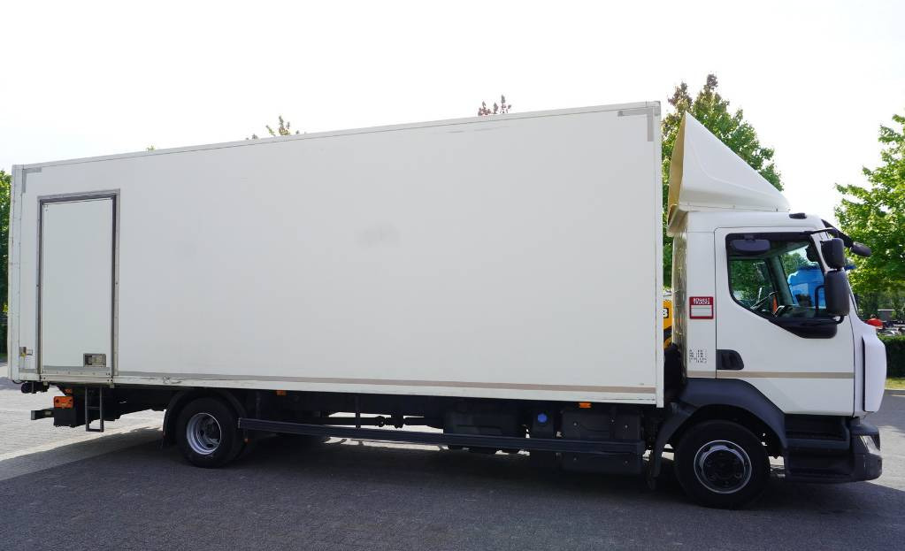 RENAULT D12 E6 / Container 18 pallets / tail lift - Вантажівка з закритим кузовом: фото 3 RENAULT D12 E6 / Container 18 pallets / tail lift - Вантажівка з закритим кузовом: фото 3