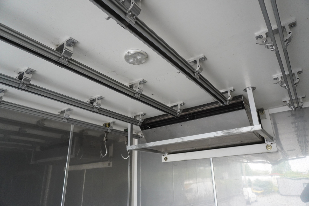 RENAULT D13 / 140 tho km !!! / Meat hook refrigerator / Thermoking T800R / 2 units в лізинг RENAULT D13 / 140 tho km !!! / Meat hook refrigerator / Thermoking T800R / 2 units: фото 13