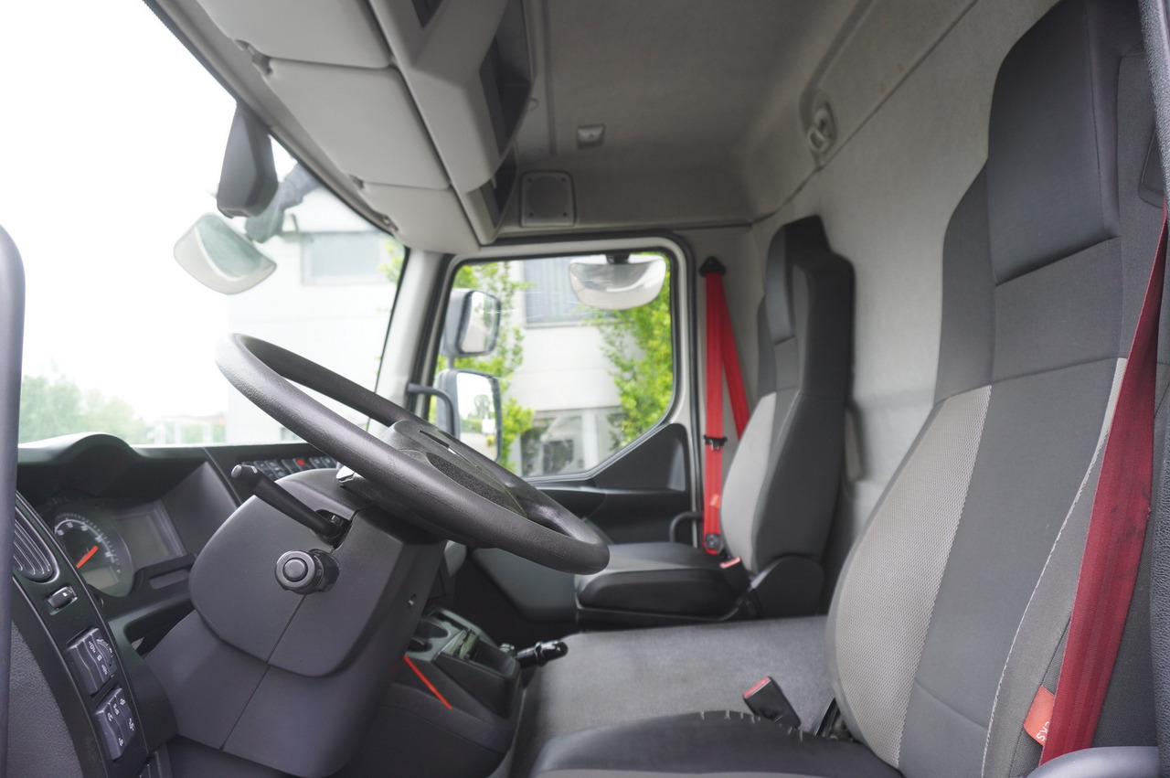 RENAULT D13 / 140 tho km !!! / Meat hook refrigerator / Thermoking T800R / 2 units в лізинг RENAULT D13 / 140 tho km !!! / Meat hook refrigerator / Thermoking T800R / 2 units: фото 15