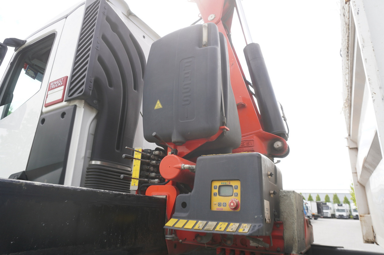 RENAULT K380 6x4 / FASSI F175 crane 7.85 t / 120 thousand km в лізинг RENAULT K380 6x4 / FASSI F175 crane 7.85 t / 120 thousand km: фото 13