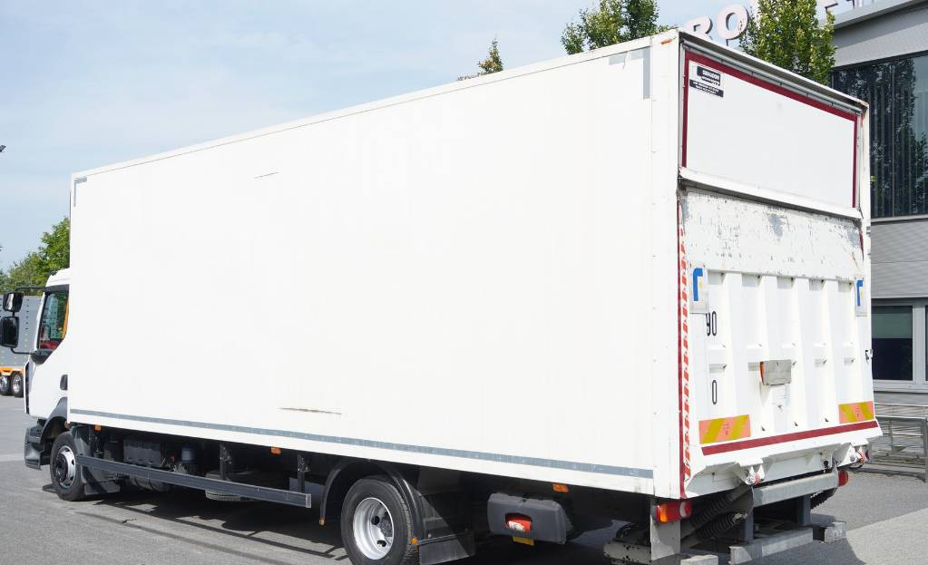 RENAULT Renault D12 E6 / Container 18 pallets / Lift - Вантажівка з закритим кузовом: фото 3 RENAULT Renault D12 E6 / Container 18 pallets / Lift - Вантажівка з закритим кузовом: фото 3