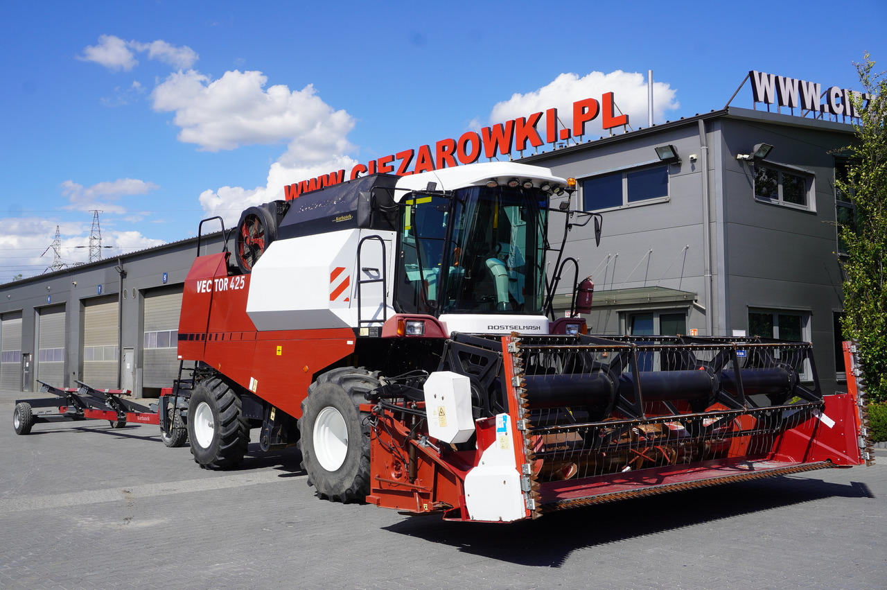 ROSTSELMASH VECTOR 425 RSM-101 grain harvester + Header 5 m + rapeseed harvesting extension / 2300 MTH - Зернозбиральний комбайн: фото 3 ROSTSELMASH VECTOR 425 RSM-101 grain harvester + Header 5 m + rapeseed harvesting extension / 2300 MTH - Зернозбиральний комбайн: фото 3