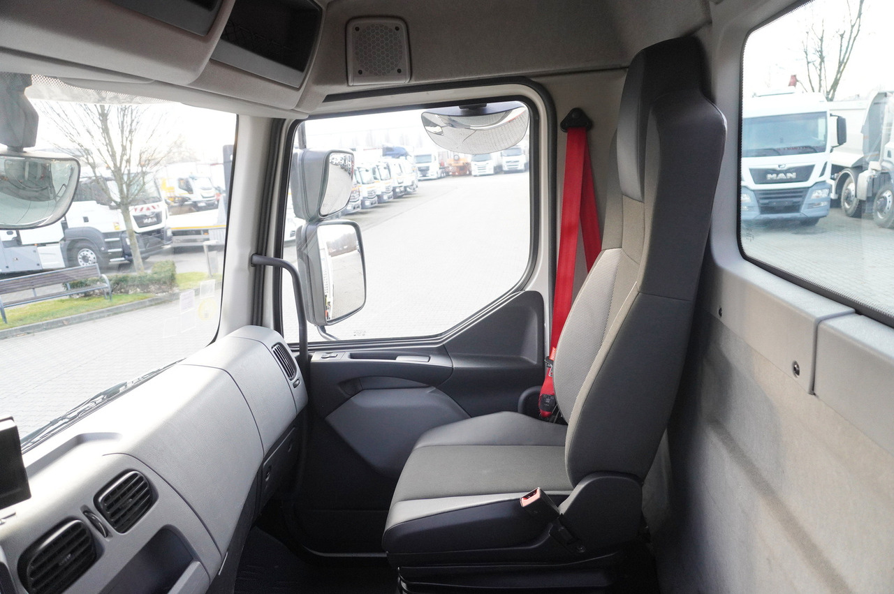 Вантажівка з маніпулятором Renault C320 P4x2 E6 / Fassi 5.6 t / Range 8 m / Platform 15 EPAL: фото 24