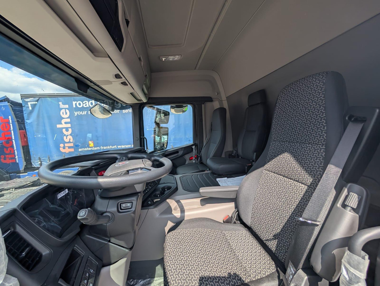 SCANIA P 340 B6x2*4NA / chassis frame / steering axle / CNG / large cab / 8 units - Сміттєвози: фото 5 SCANIA P 340 B6x2*4NA / chassis frame / steering axle / CNG / large cab / 8 units - Сміттєвози: фото 5