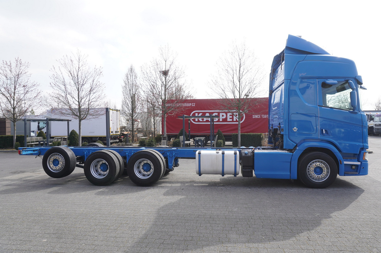 SCANIA R650 V8 / 650 HP/ frame 8.8 m / steered 4th axle - Вантажівка з маніпулятором: фото 4 SCANIA R650 V8 / 650 HP/ frame 8.8 m / steered 4th axle - Вантажівка з маніпулятором: фото 4