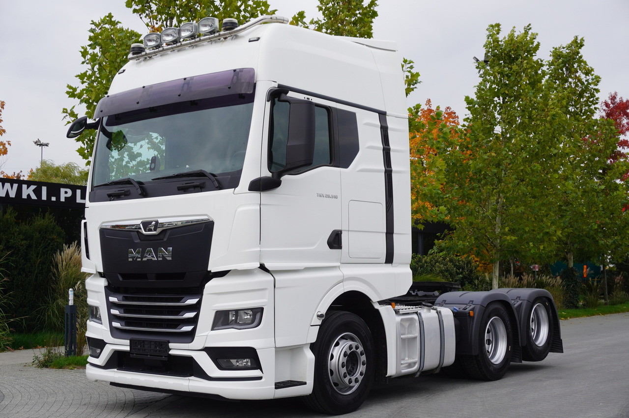 MAN TGX 28.510 6x2 / Sleeper cab / NEW tires / GVW 65 t - Тягач: фото 1 MAN TGX 28.510 6x2 / Sleeper cab / NEW tires / GVW 65 t - Тягач: фото 1