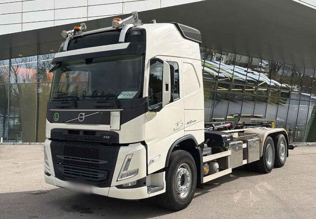 VOLVO FM 460 6X2*4 / HIAB ULT21S61 hooklift / 50 tho. km! / 2022 - Гаковий мультиліфт вантажівка: фото 1 VOLVO FM 460 6X2*4 / HIAB ULT21S61 hooklift / 50 tho. km! / 2022 - Гаковий мультиліфт вантажівка: фото 1