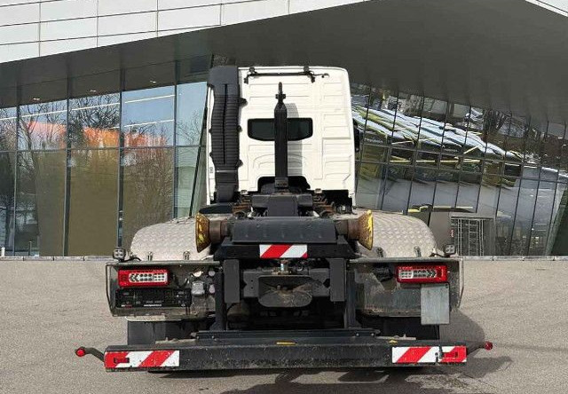 VOLVO FM 460 6X2*4 / HIAB ULT21S61 hooklift / 50 tho. km! / 2022 - Гаковий мультиліфт вантажівка: фото 5 VOLVO FM 460 6X2*4 / HIAB ULT21S61 hooklift / 50 tho. km! / 2022 - Гаковий мультиліфт вантажівка: фото 5