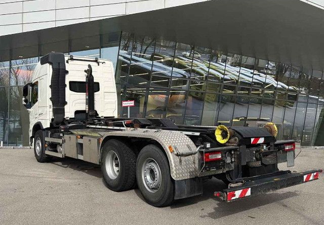 VOLVO FM 460 6X2*4 / HIAB ULT21S61 hooklift / 50 tho. km! / 2022 - Гаковий мультиліфт вантажівка: фото 4 VOLVO FM 460 6X2*4 / HIAB ULT21S61 hooklift / 50 tho. km! / 2022 - Гаковий мультиліфт вантажівка: фото 4