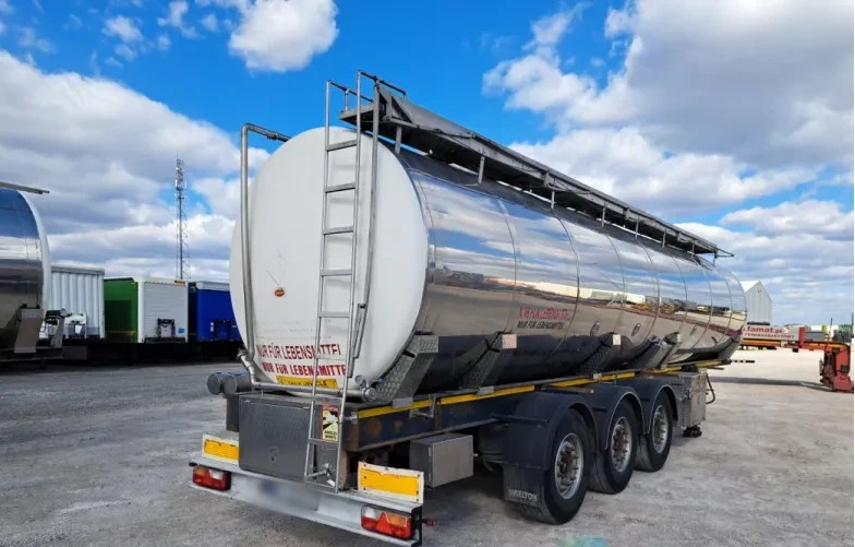 WIELTON NS3D 36 t food cistern / 3 chambers - Напівпричіп цистерна: фото 2 WIELTON NS3D 36 t food cistern / 3 chambers - Напівпричіп цистерна: фото 2