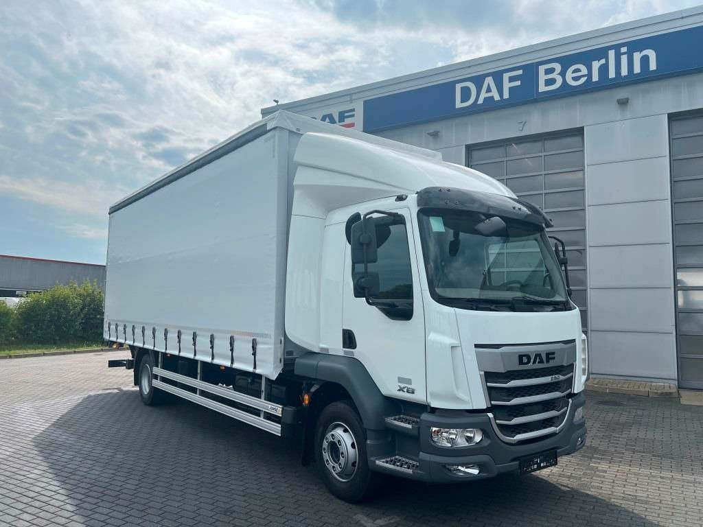 DAF XB 290 FA 16t Junge Curtainsider LBW 1.5 to. AHK - Тентована вантажівка: фото 1 DAF XB 290 FA 16t Junge Curtainsider LBW 1.5 to. AHK - Тентована вантажівка: фото 1
