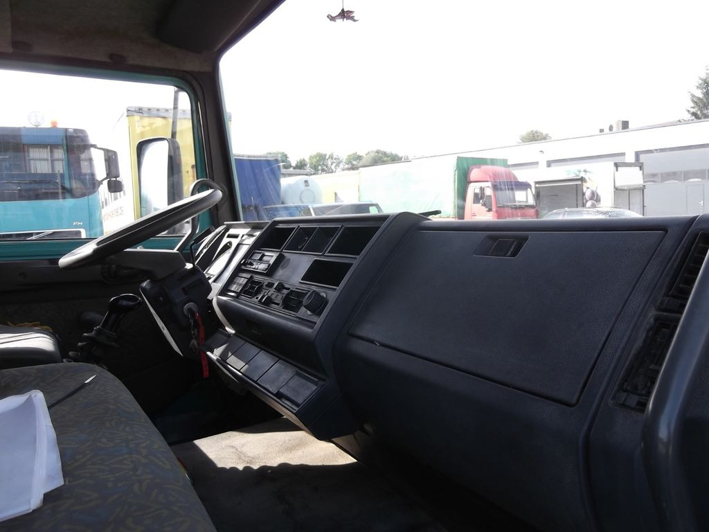 Renault Z- Midliner 180 40 ACG0 TOP ZUSTAND Keine Maut - Вантажівка з закритим кузовом: фото 5 Renault Z- Midliner 180 40 ACG0 TOP ZUSTAND Keine Maut - Вантажівка з закритим кузовом: фото 5