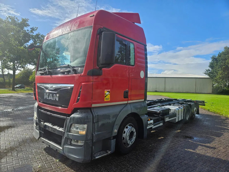 MAN TGX 24.400 6X2 BDF Euro 6 - Контейнеровоз/ Змінний кузов вантажівка: фото 1 MAN TGX 24.400 6X2 BDF Euro 6 - Контейнеровоз/ Змінний кузов вантажівка: фото 1