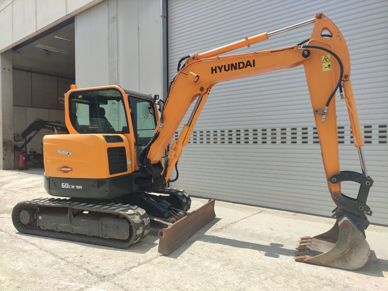 HYUNDAI R60CR-9A - Міні-екскаватор: фото 3 HYUNDAI R60CR-9A - Міні-екскаватор: фото 3