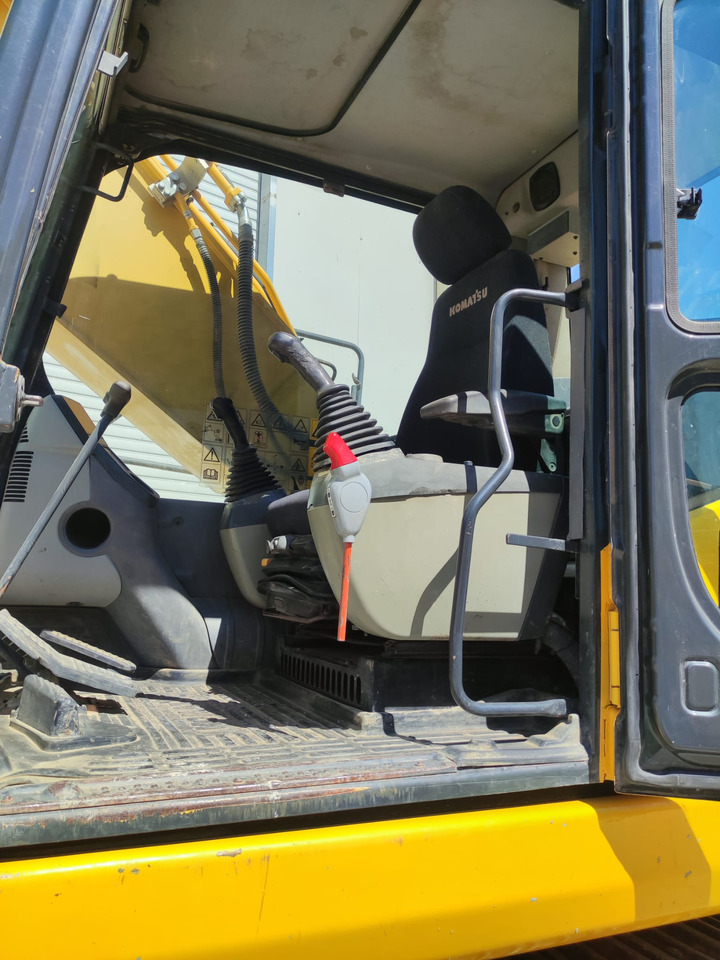 KOMATSU PC210NLC-8 - Гусеничний екскаватор: фото 5 KOMATSU PC210NLC-8 - Гусеничний екскаватор: фото 5