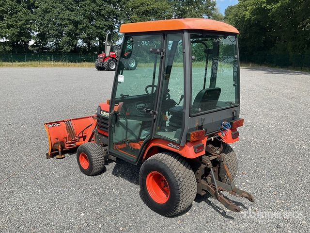 2001 Kubota BX2200 4WD Utility Tractor - Косарка-подрібнювач/ Мульчер: фото 4 2001 Kubota BX2200 4WD Utility Tractor - Косарка-подрібнювач/ Мульчер: фото 4