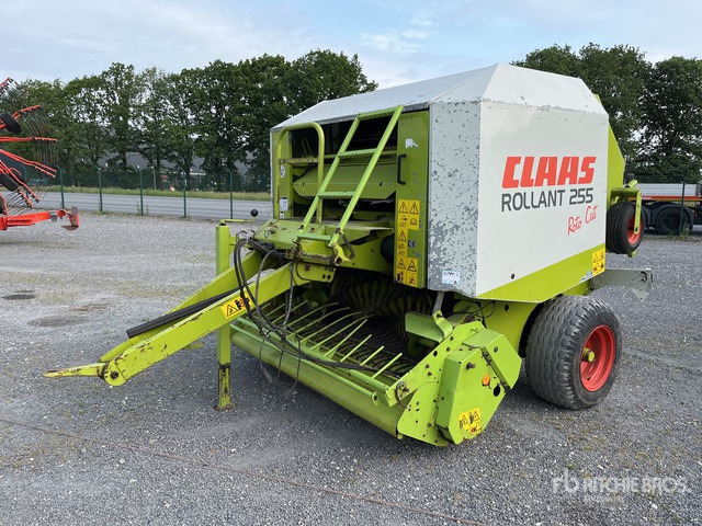 2003 Claas Rollant 255 Roto Cut Round Baler - Прес-підбирач рулонний: фото 2 2003 Claas Rollant 255 Roto Cut Round Baler - Прес-підбирач рулонний: фото 2