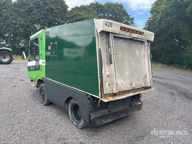 2007 Hofmans HMF426 Sweeper Truck - Підмітально-прибиральна машина: фото 3 2007 Hofmans HMF426 Sweeper Truck - Підмітально-прибиральна машина: фото 3