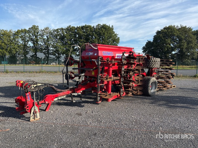 2012 Sumo 3-Point Versaplus 4 Meter Seed Drill - Посівний комплекс: фото 1 2012 Sumo 3-Point Versaplus 4 Meter Seed Drill - Посівний комплекс: фото 1