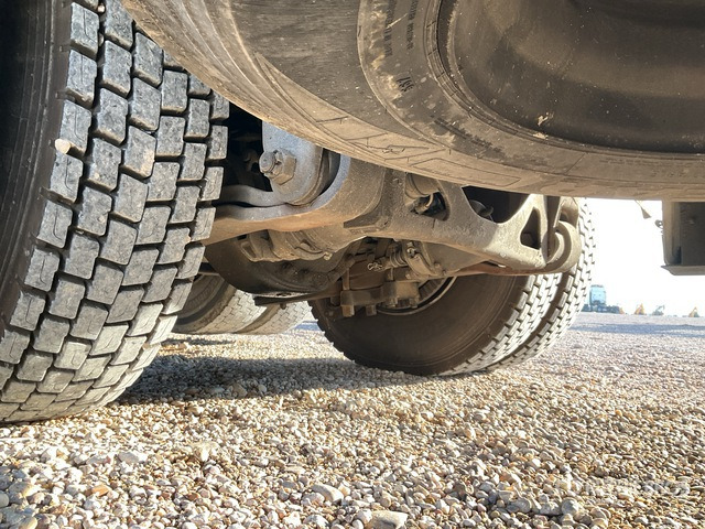 2002 Scania P 94G56X2NA300 6x2 Flatbed Truck - Бортова вантажівка/ Платформа: фото 4 2002 Scania P 94G56X2NA300 6x2 Flatbed Truck - Бортова вантажівка/ Платформа: фото 4