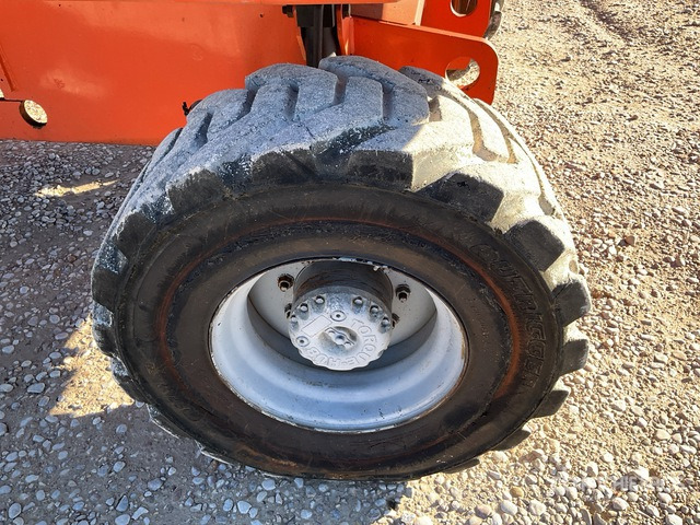 2005 JLG 460SJ 4WD Diesel Telescopic Boom Lift - Телескопічний підйомник: фото 5 2005 JLG 460SJ 4WD Diesel Telescopic Boom Lift - Телескопічний підйомник: фото 5