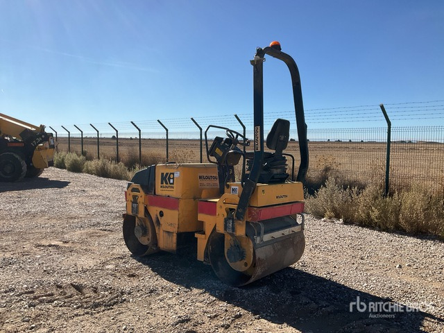 2006 Dynapac CC-102 Double Drum Roller - Дорожній каток: фото 2 2006 Dynapac CC-102 Double Drum Roller - Дорожній каток: фото 2