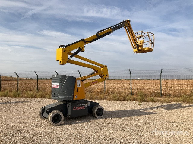 2006 Haulotte HA15IP 2WD Electric Articulating Boom Lift - Колінчастий підйомник: фото 2 2006 Haulotte HA15IP 2WD Electric Articulating Boom Lift - Колінчастий підйомник: фото 2