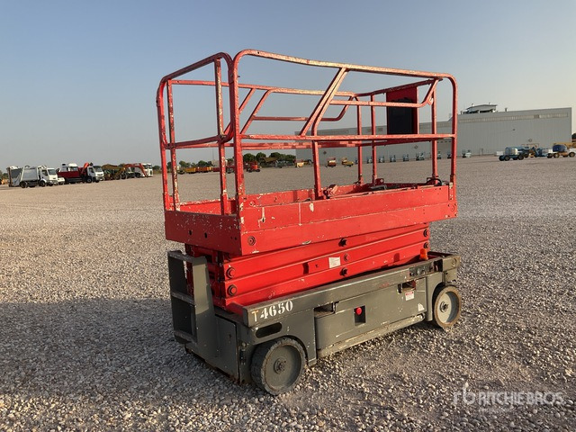 2007 Haulotte Compact 10 Electric (Inoperable) Scissor Lift - Ножичний підйомник: фото 4 2007 Haulotte Compact 10 Electric (Inoperable) Scissor Lift - Ножичний підйомник: фото 4