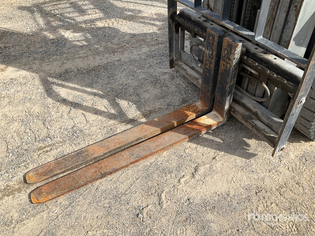 2007 Nissan FD02A25Q 2500 kg Forklift - Дизельний навантажувач: фото 5 2007 Nissan FD02A25Q 2500 kg Forklift - Дизельний навантажувач: фото 5