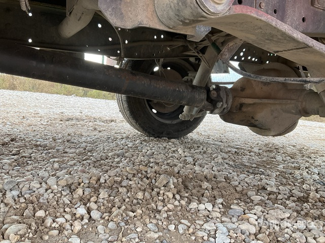 2009 Iveco 35S10 Cargo Van - Бортова вантажівка/ Платформа: фото 4 2009 Iveco 35S10 Cargo Van - Бортова вантажівка/ Платформа: фото 4