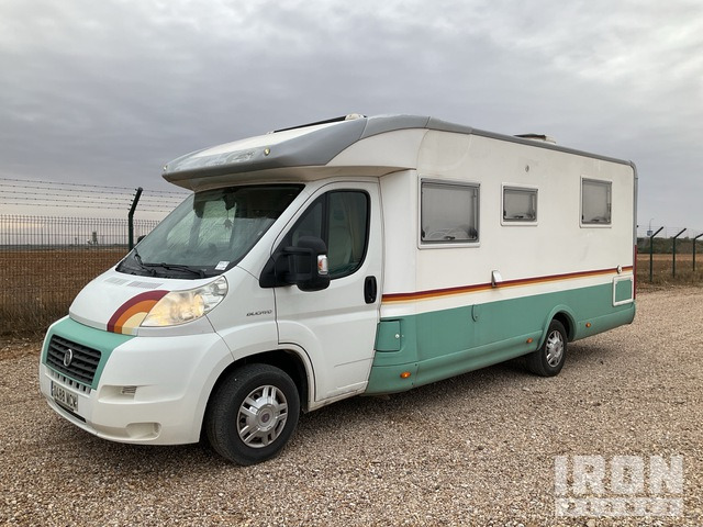 2010 Fiat/Mc Louis Ducato/P700 - Інтегрований автобудинок: фото 2 2010 Fiat/Mc Louis Ducato/P700 - Інтегрований автобудинок: фото 2